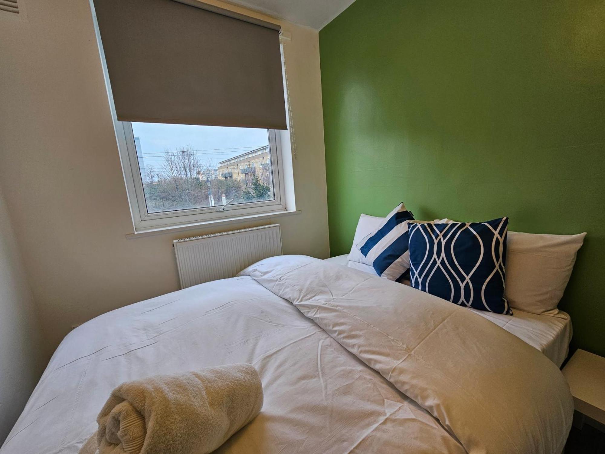 London Mile End Rooms Luaran gambar
