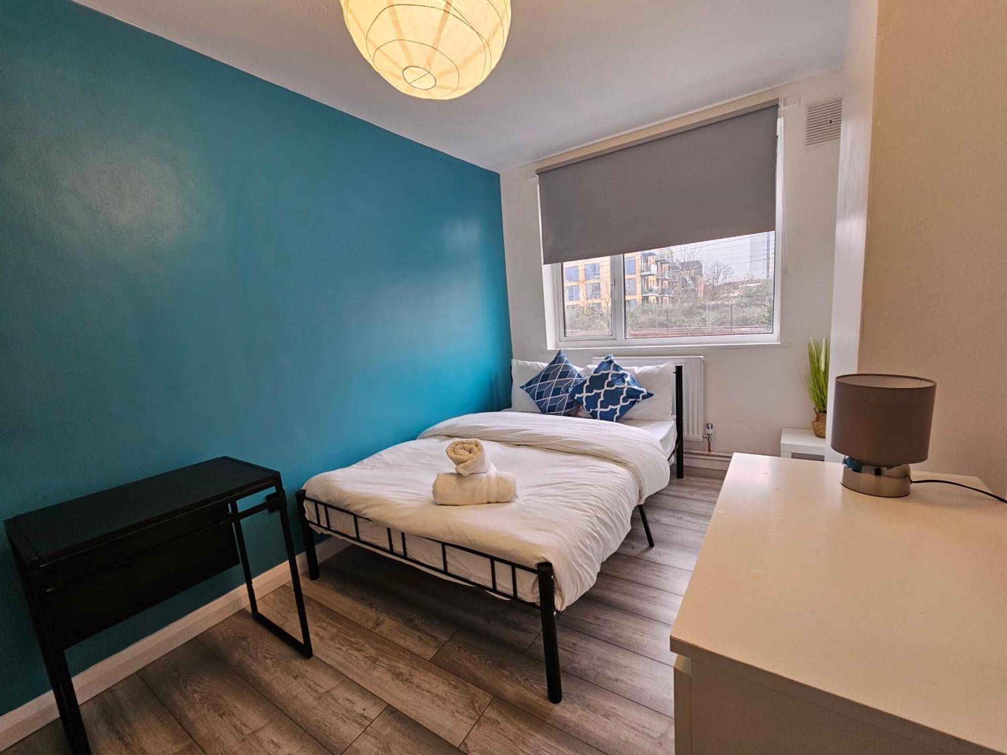 London Mile End Rooms Luaran gambar
