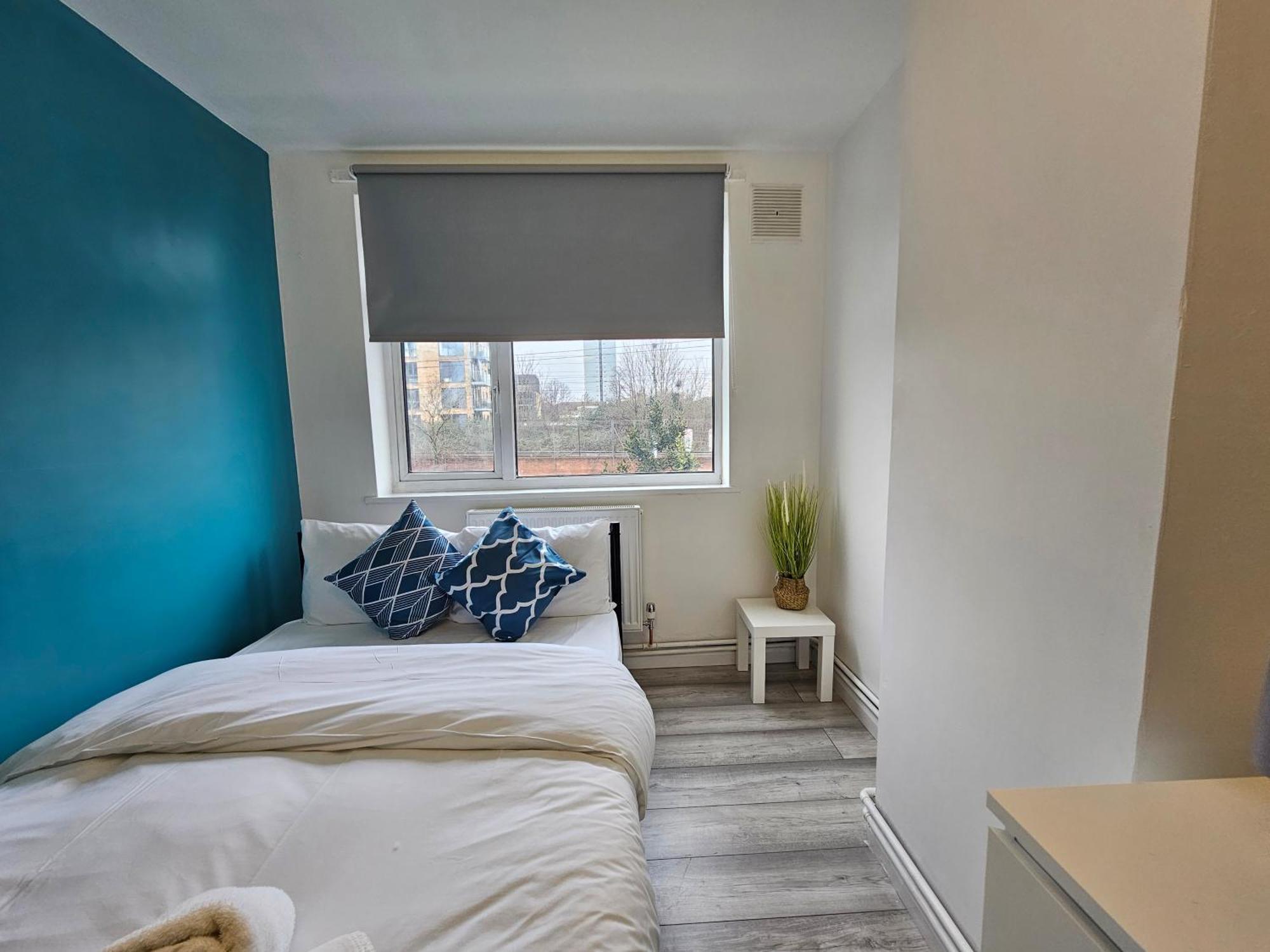 London Mile End Rooms Luaran gambar