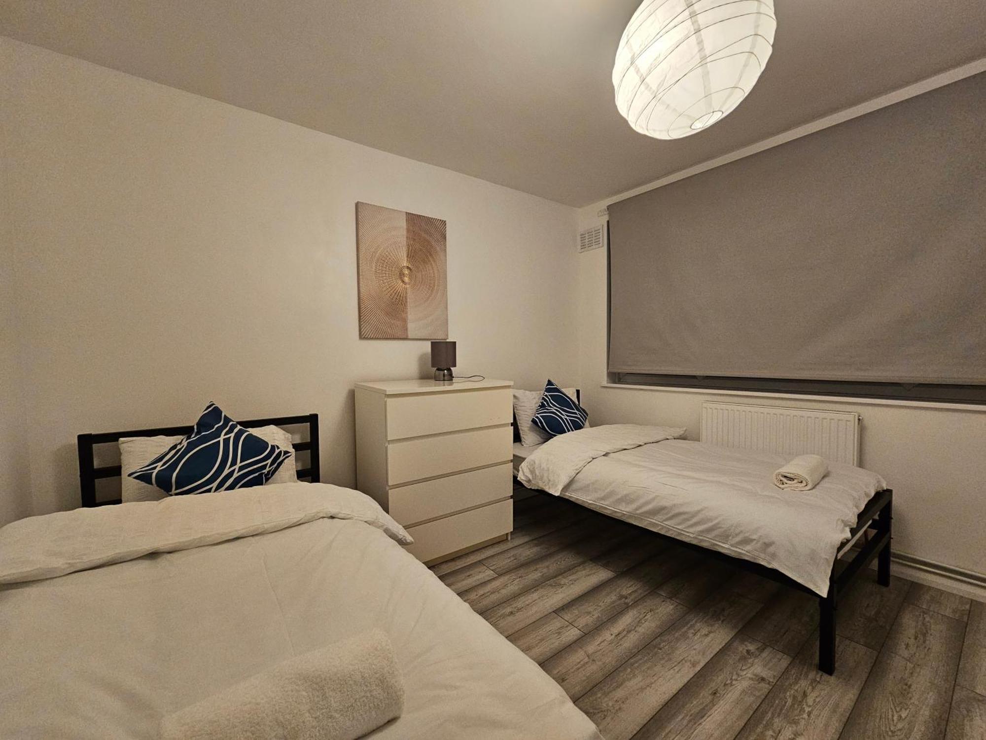 London Mile End Rooms Luaran gambar