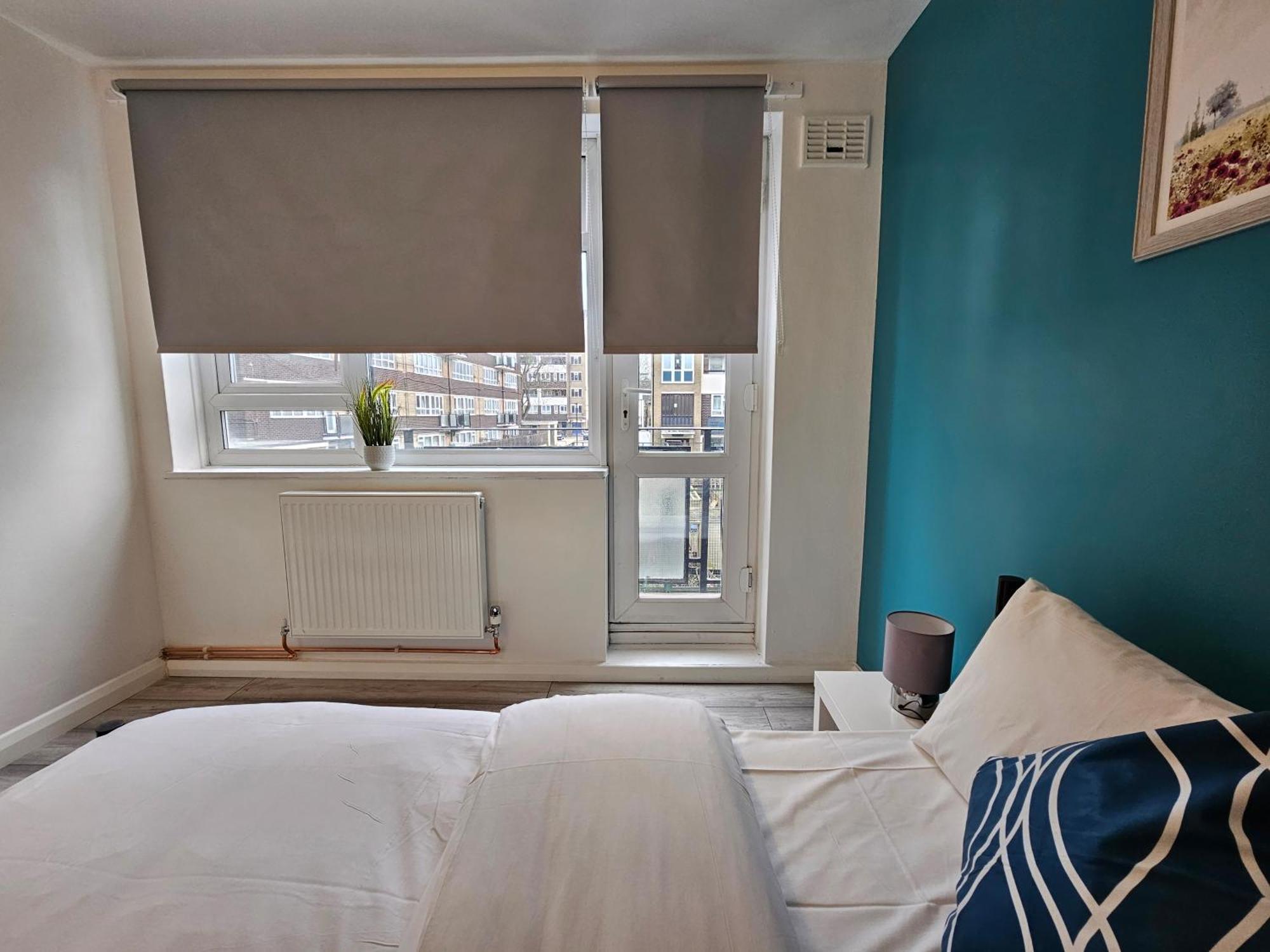 London Mile End Rooms Luaran gambar